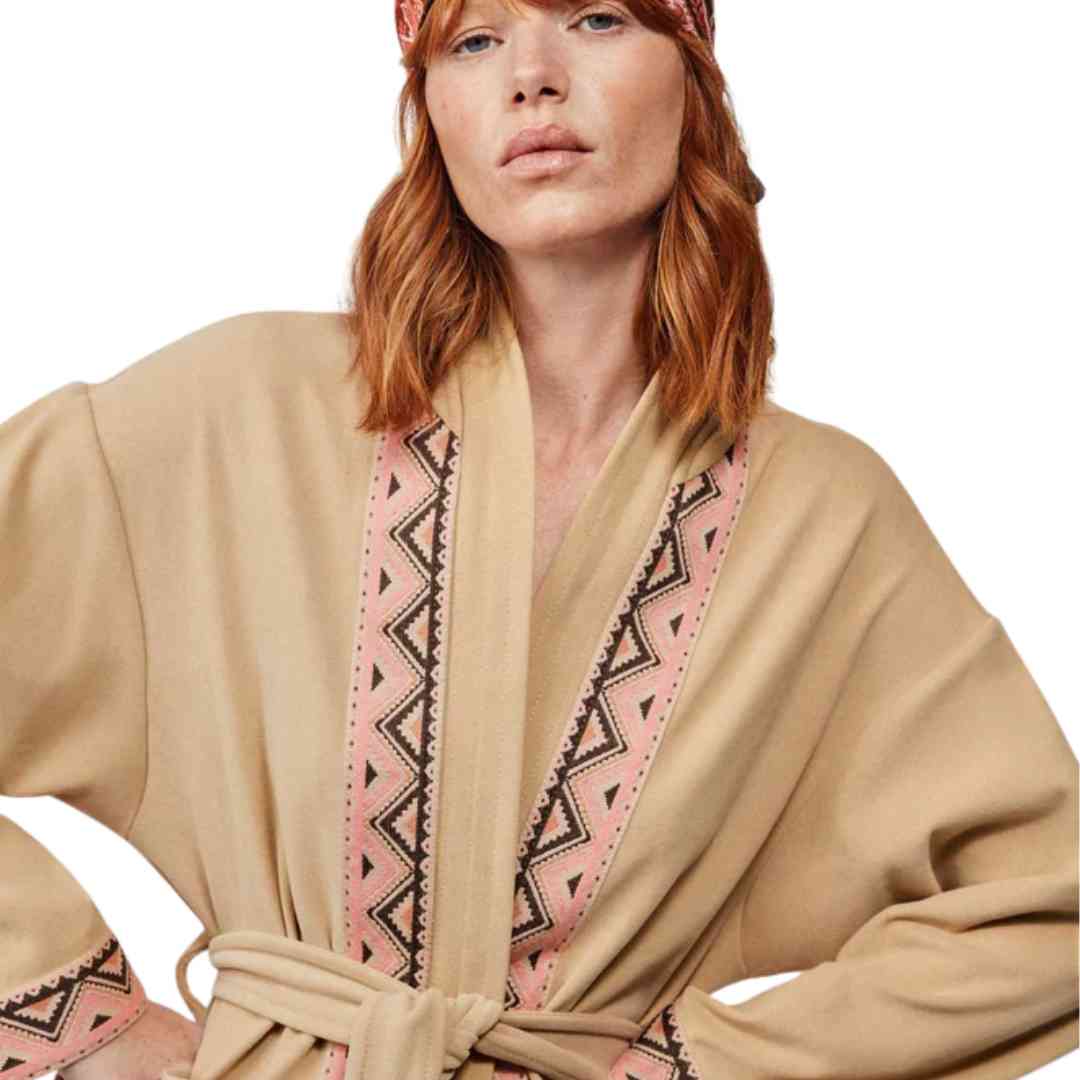 KIMONO Vestaglia cammello con greca