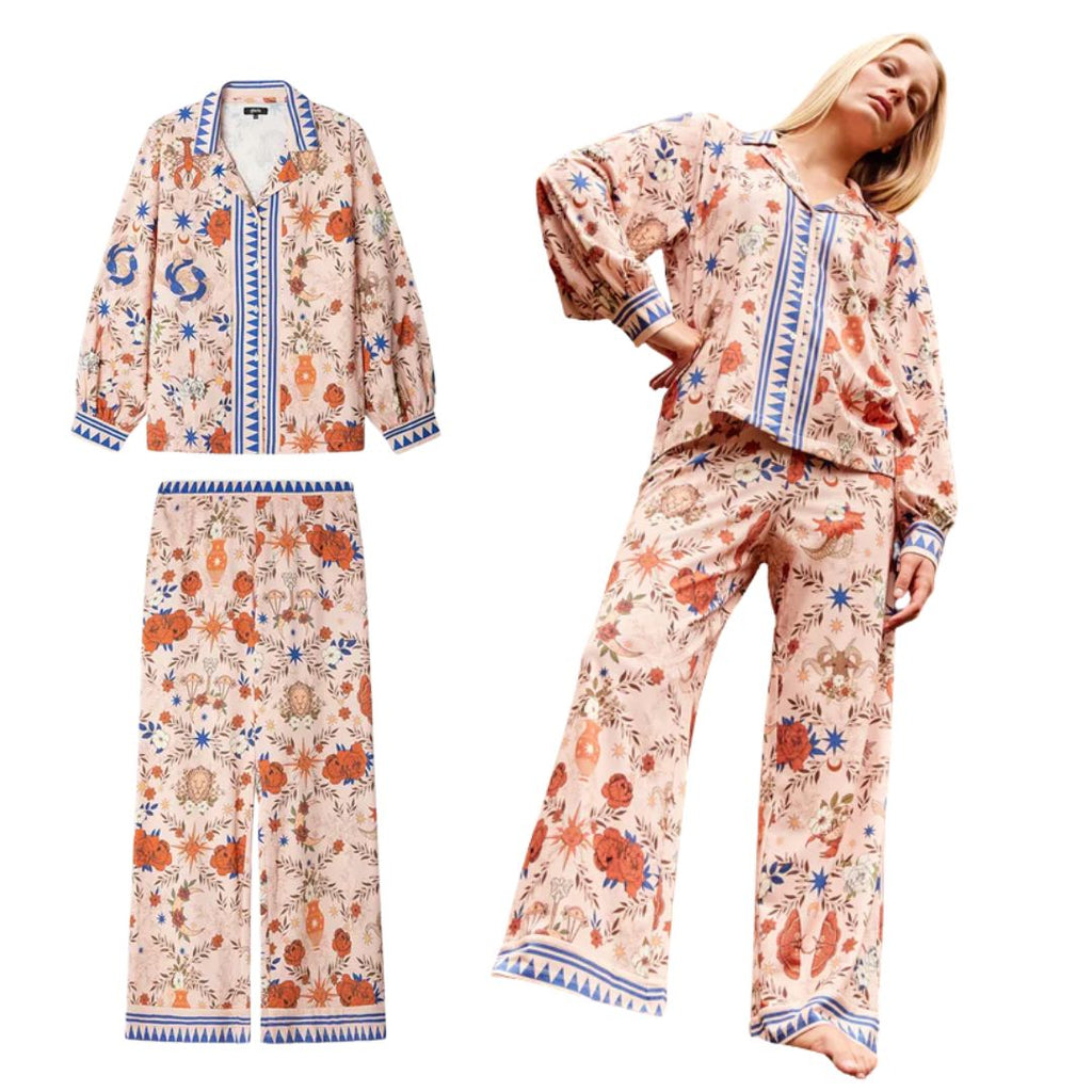 Pigiama completo donna con camicia aperta con motivi zodiacali