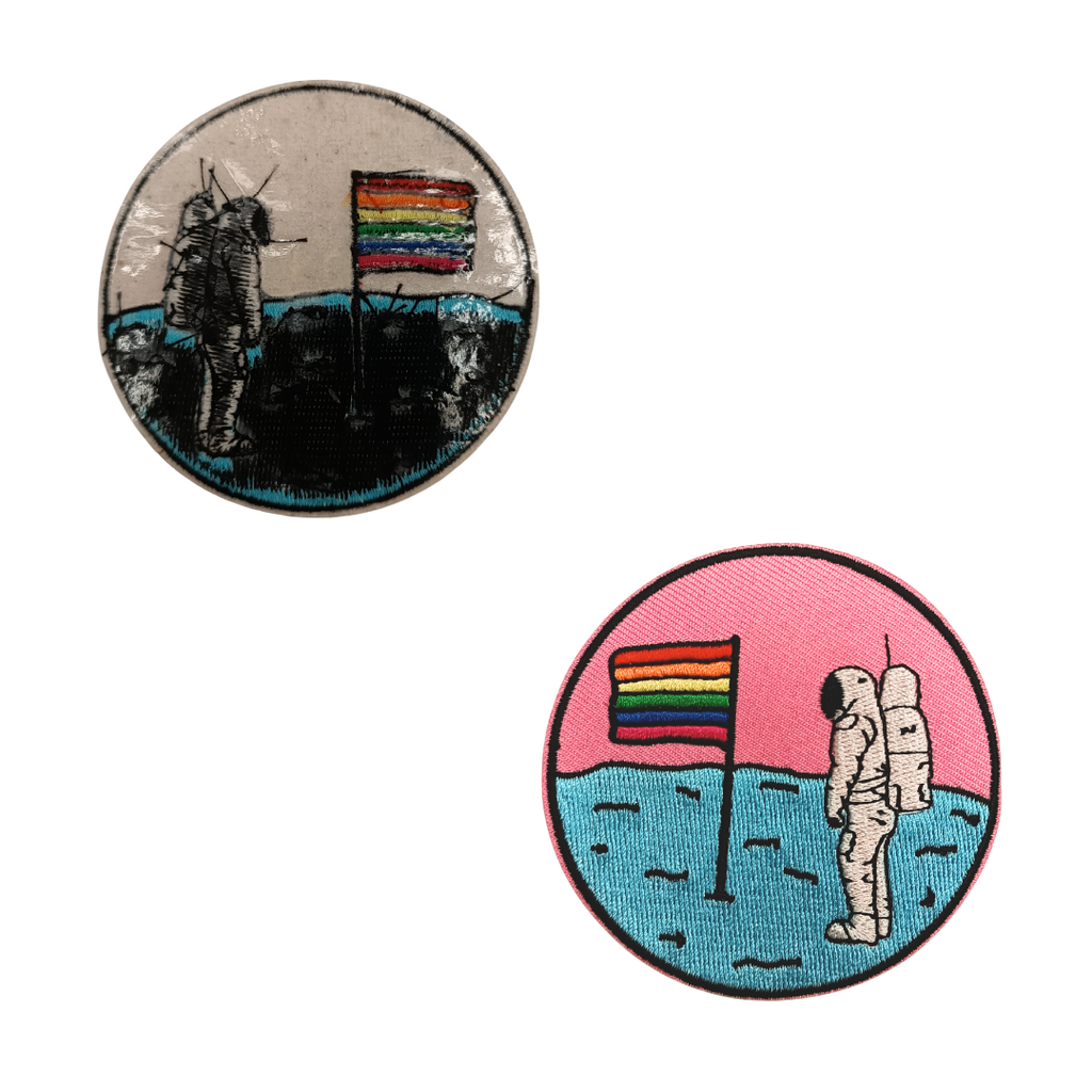 TOPPA  RICAMATA  TERMOADESIVA ASTRONAUTA RAINBOW